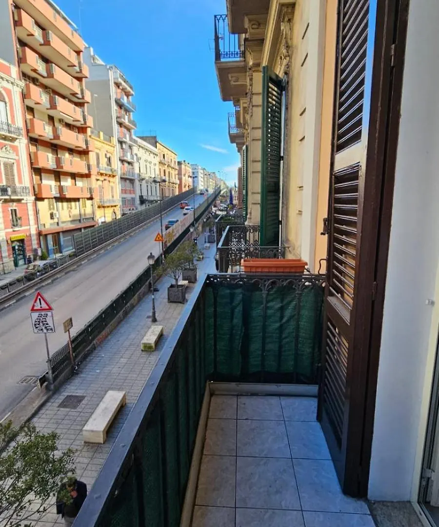 Dany House Apartment Bari Homestay